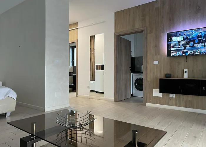 아파트 Garsoniera Zona Centrala *